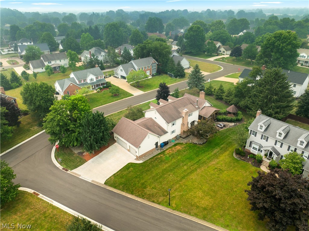 6741 Thornbriar Street NW Canton OH 44718