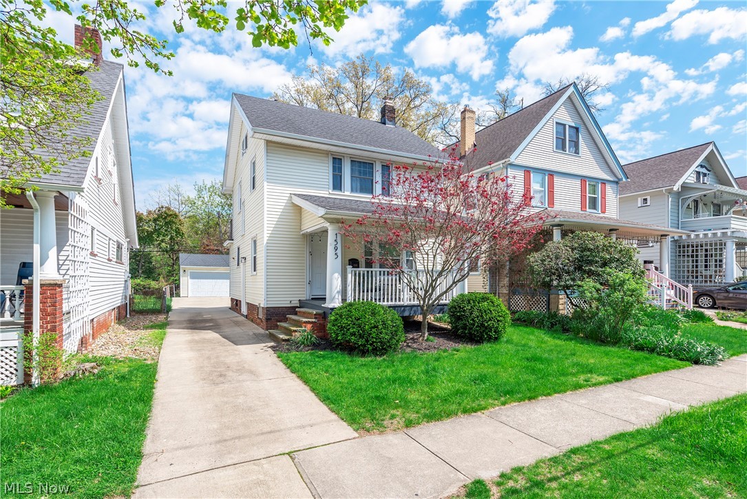 1595 Lakeland Avenue Lakewood OH 44107