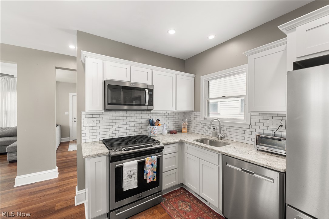 1595 Lakeland Avenue Lakewood OH 44107