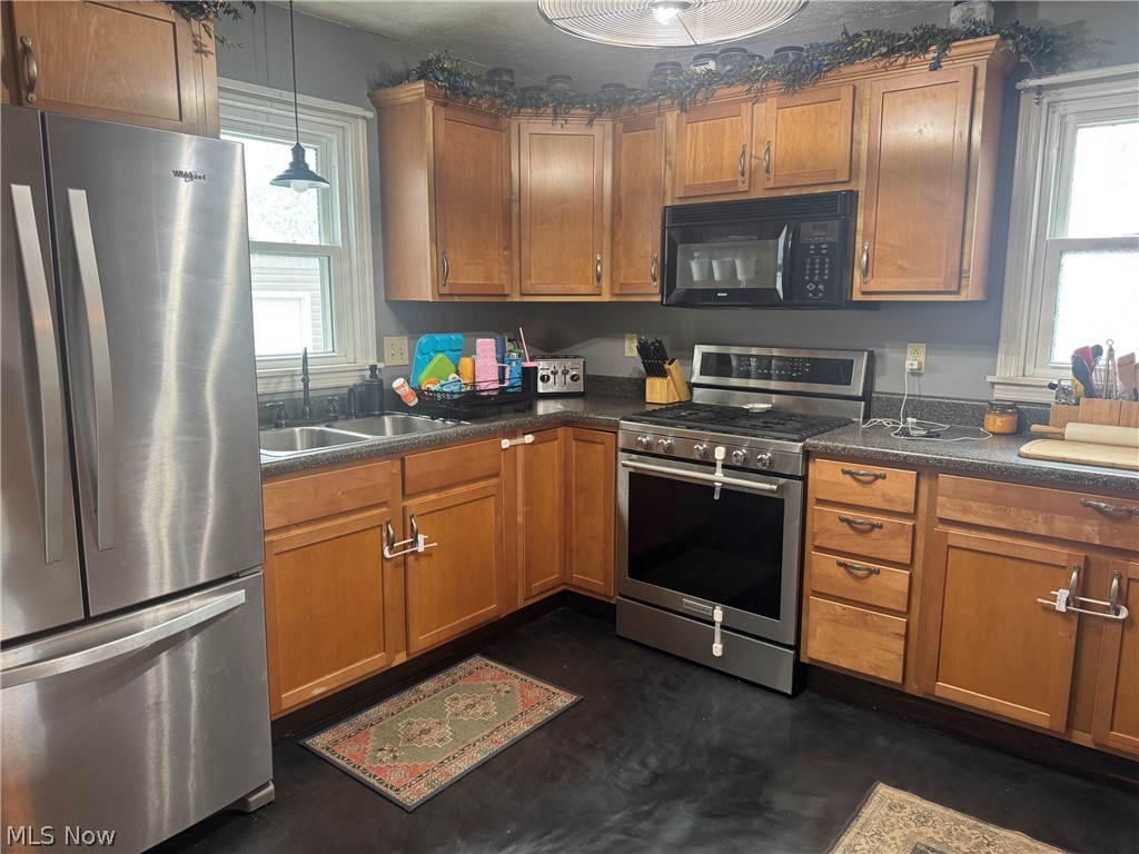 156 Lilac Lane Ashland OH 44805