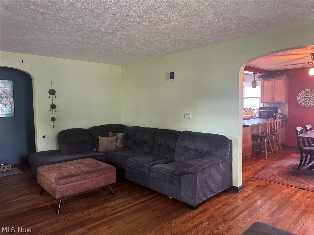 156 Lilac Lane Ashland OH 44805