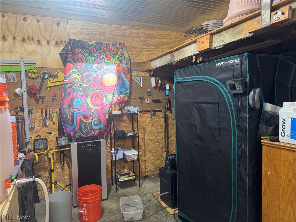 156 Lilac Lane Ashland OH 44805