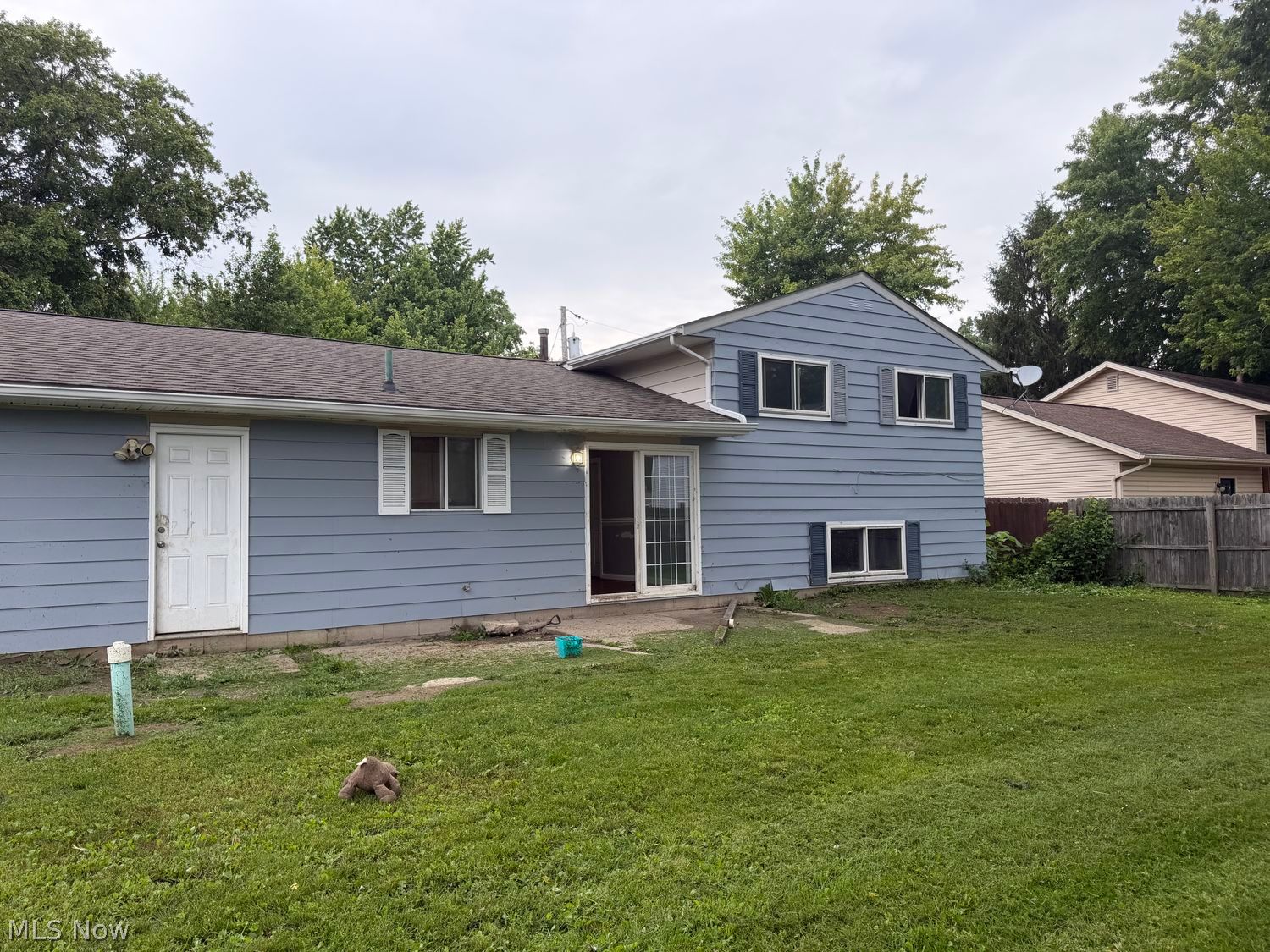 761 W Shore Boulevard Sheffield Lake OH 44054