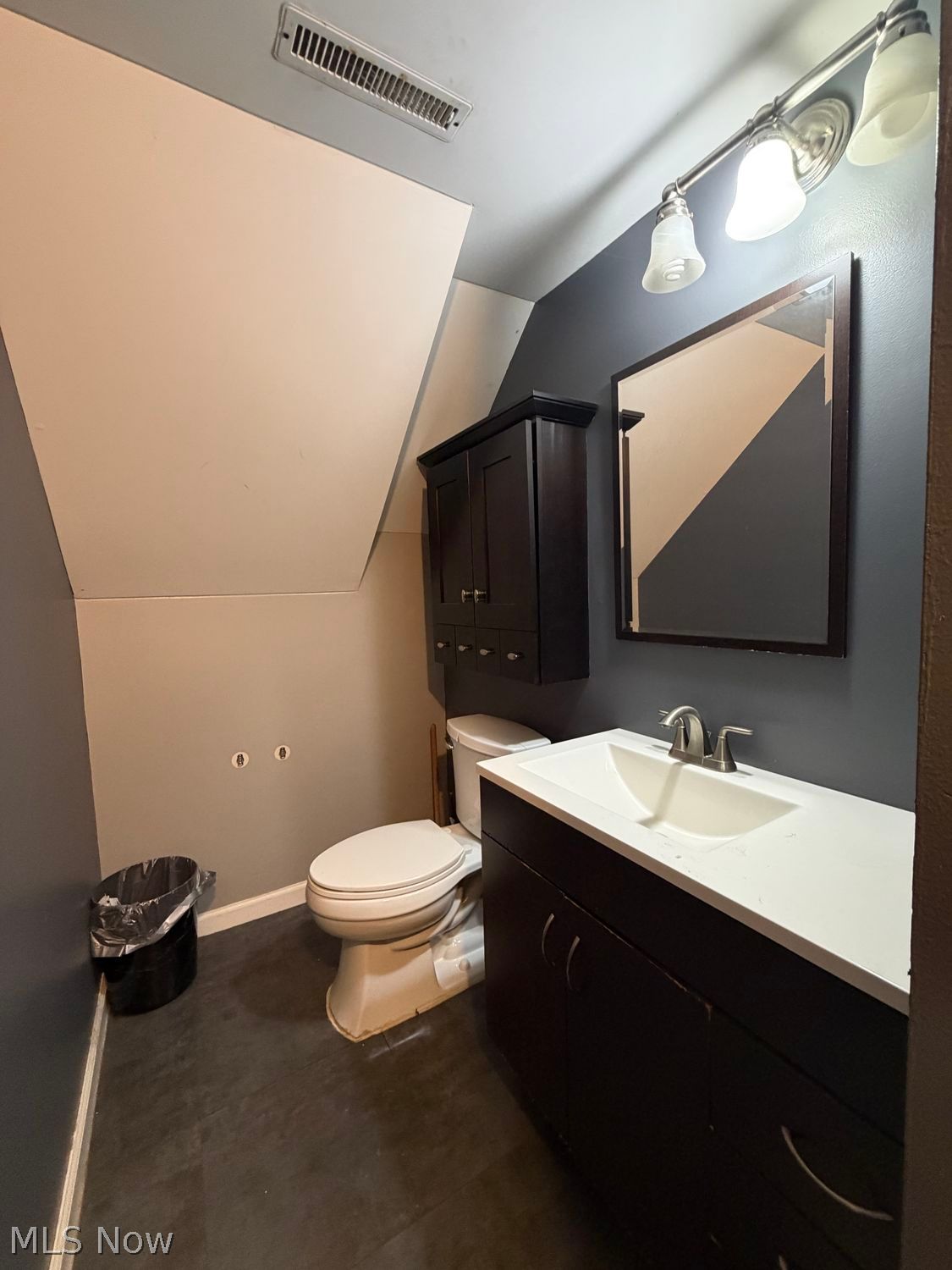 761 W Shore Boulevard Sheffield Lake OH 44054