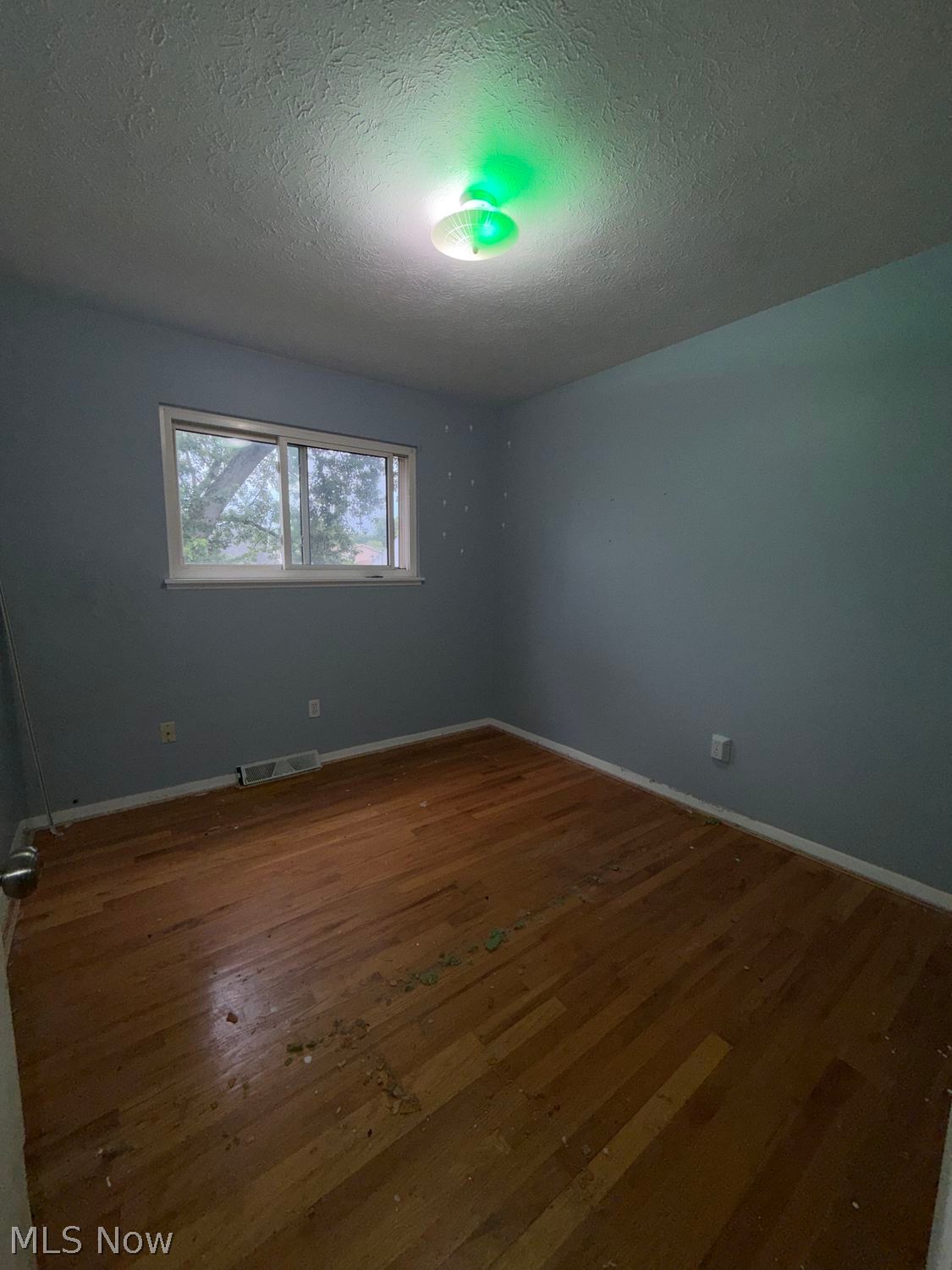 761 W Shore Boulevard Sheffield Lake OH 44054