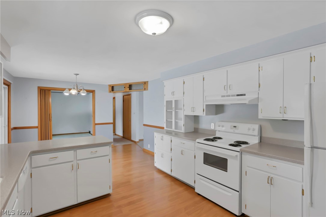 1351 Maple Heights Lane Coshocton OH 43812