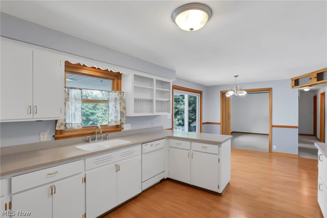 1351 Maple Heights Lane Coshocton OH 43812