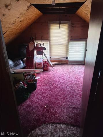 966 W Hopocan Avenue Barberton OH 44203