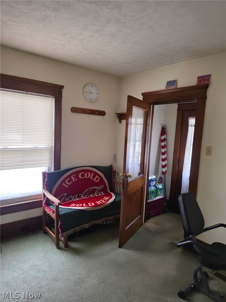 966 W Hopocan Avenue Barberton OH 44203