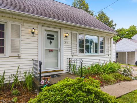 321 Woodrow Street NW North Canton OH 44720