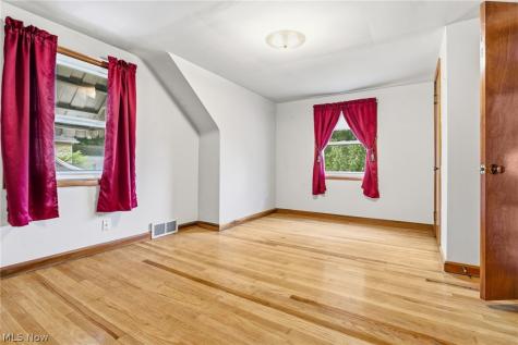 321 Woodrow Street NW North Canton OH 44720