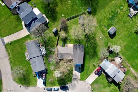 5000 Mildred Circle SW Navarre OH 44662