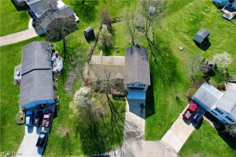 5000 Mildred Circle SW Navarre OH 44662