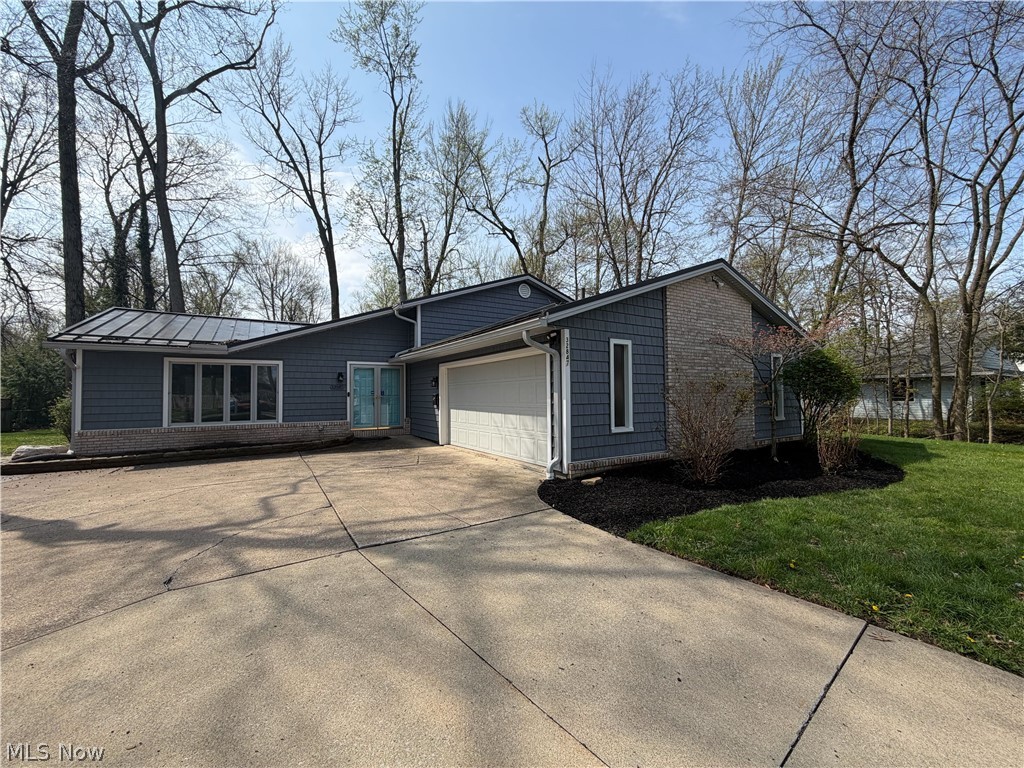 32847 Redwood Boulevard Avon Lake OH 44012