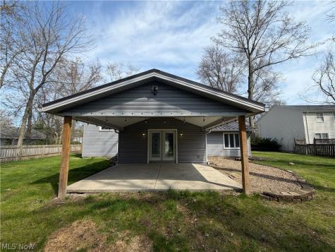 32847 Redwood Boulevard Avon Lake OH 44012