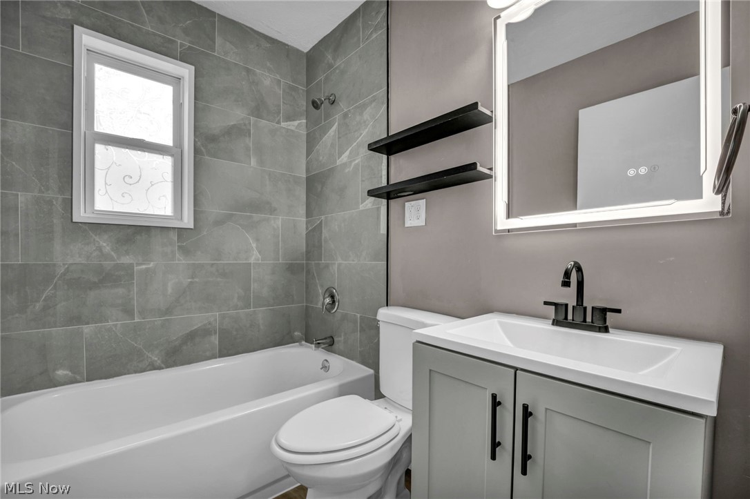 1279 Elmwood Road Mayfield Heights OH 44124