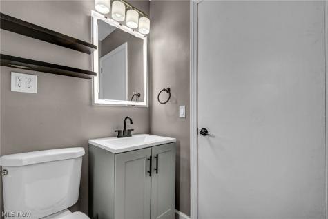 1279 Elmwood Road Mayfield Heights OH 44124