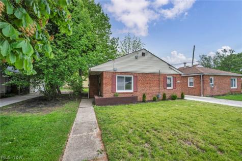 1279 Elmwood Road Mayfield Heights OH 44124