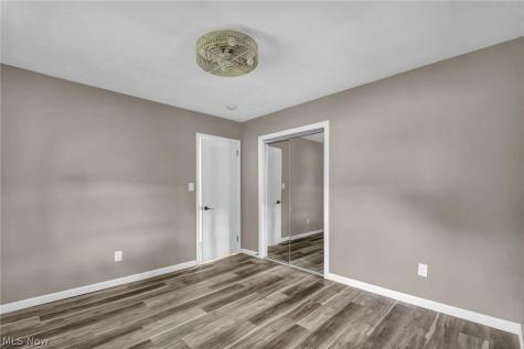 1279 Elmwood Road Mayfield Heights OH 44124