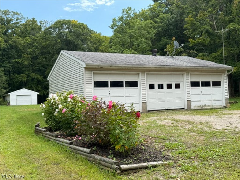 6464 Mahoning Avenue NE Alliance OH 44601