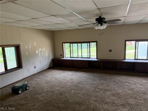 6464 Mahoning Avenue NE Alliance OH 44601