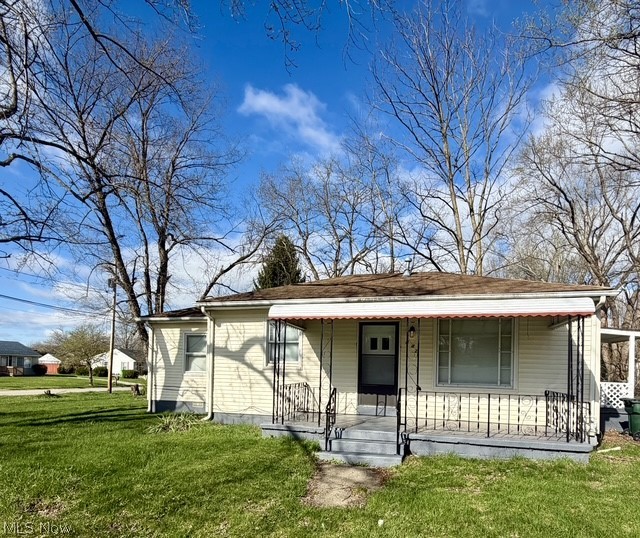 442 Frank Avenue Barberton OH 44203