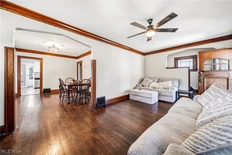 3262 W. 126th Cleveland OH 44111