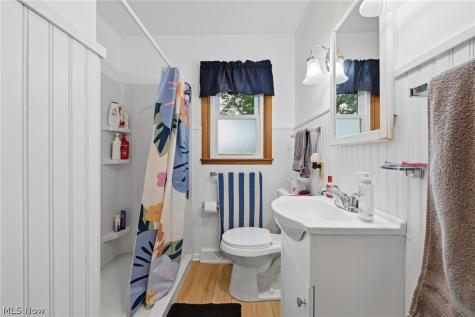 29521 Schwartz Road Westlake OH 44145