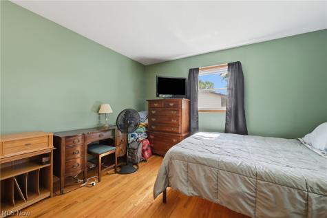 29521 Schwartz Road Westlake OH 44145