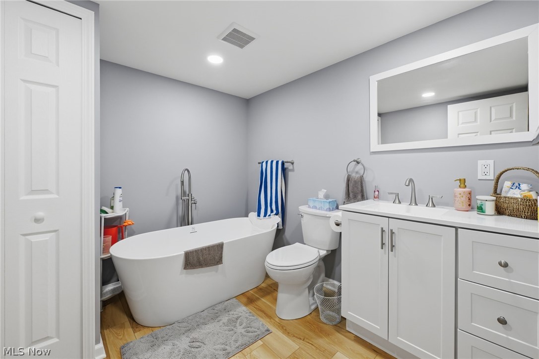 29521 Schwartz Road Westlake OH 44145