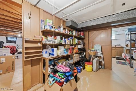 29521 Schwartz Road Westlake OH 44145