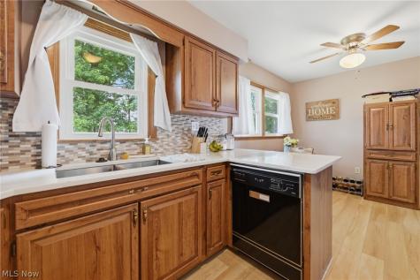 29521 Schwartz Road Westlake OH 44145