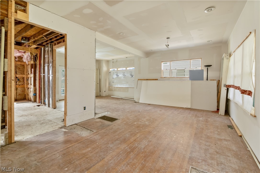 1708 W 8th Street Ashtabula OH 44004