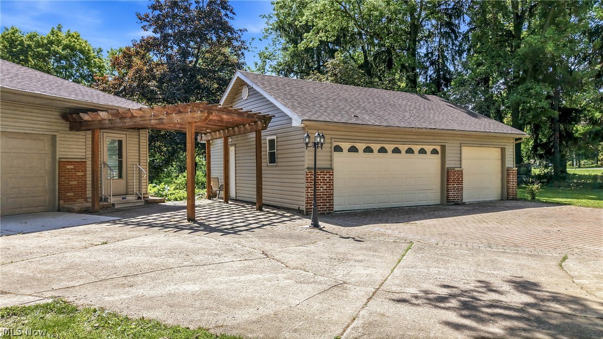 601 Murray Hill Drive Youngstown OH 44505