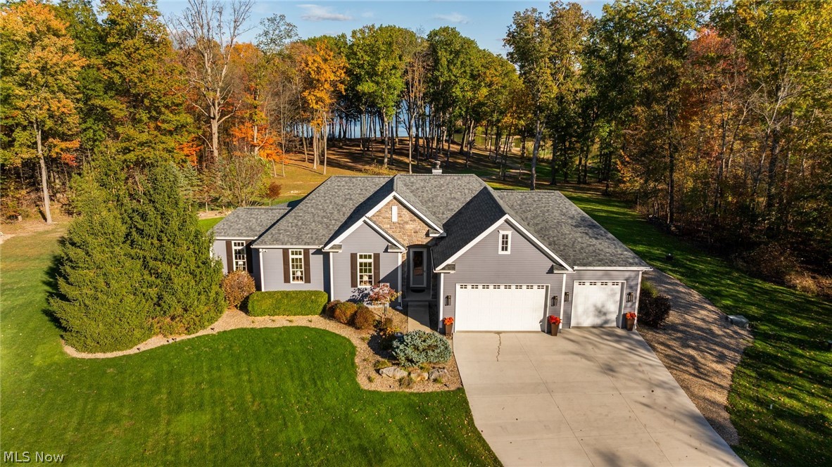 2235 S Mahoning Road Lake Milton OH 44429