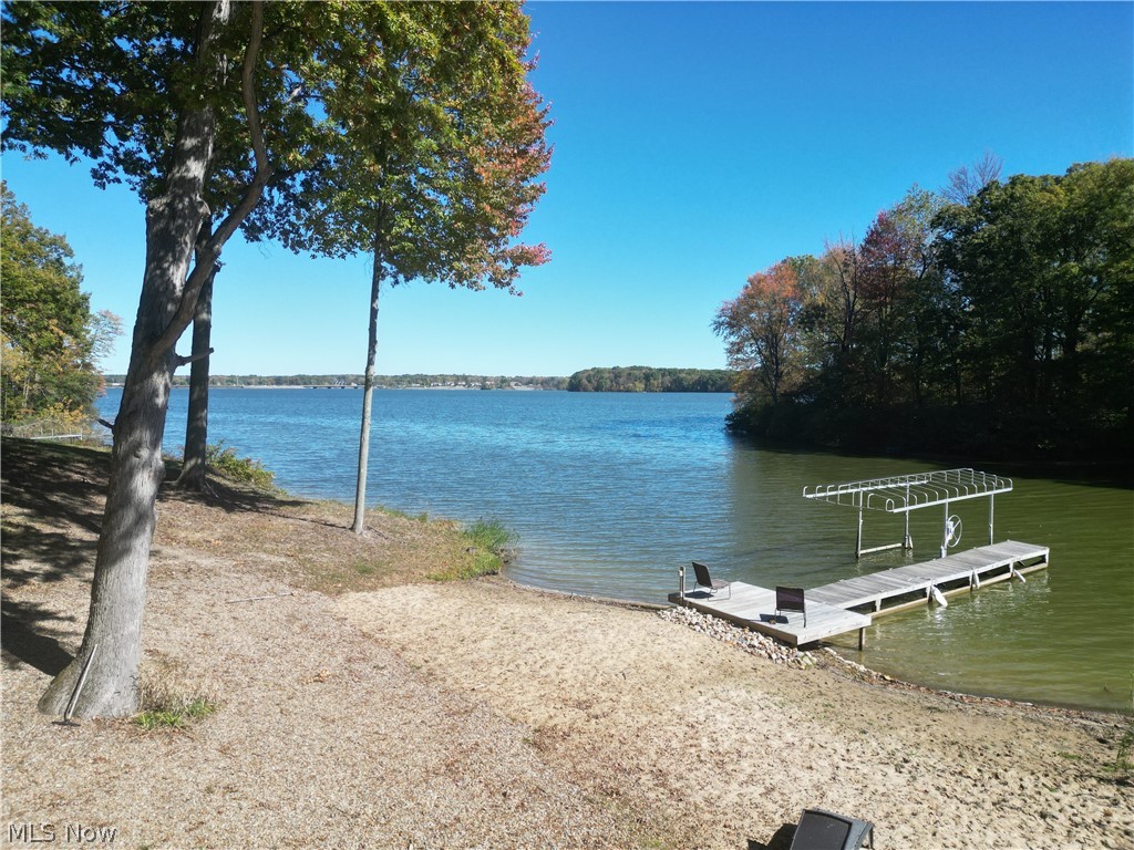 2235 S Mahoning Road Lake Milton OH 44429