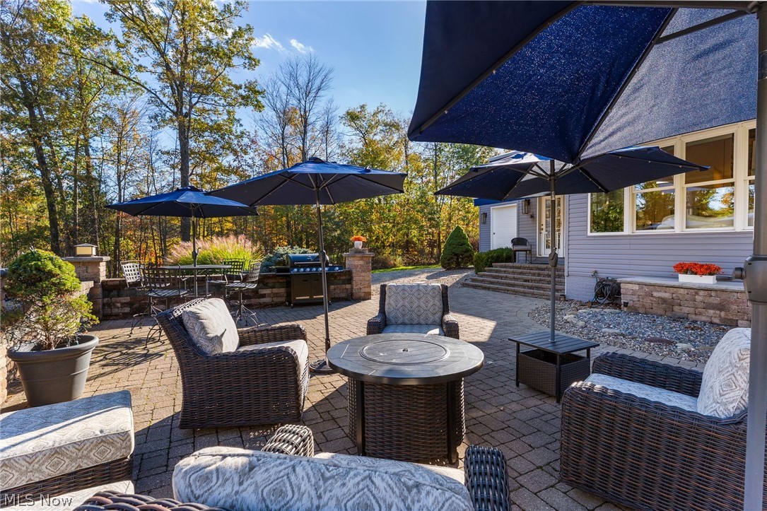 2235 S Mahoning Road Lake Milton OH 44429