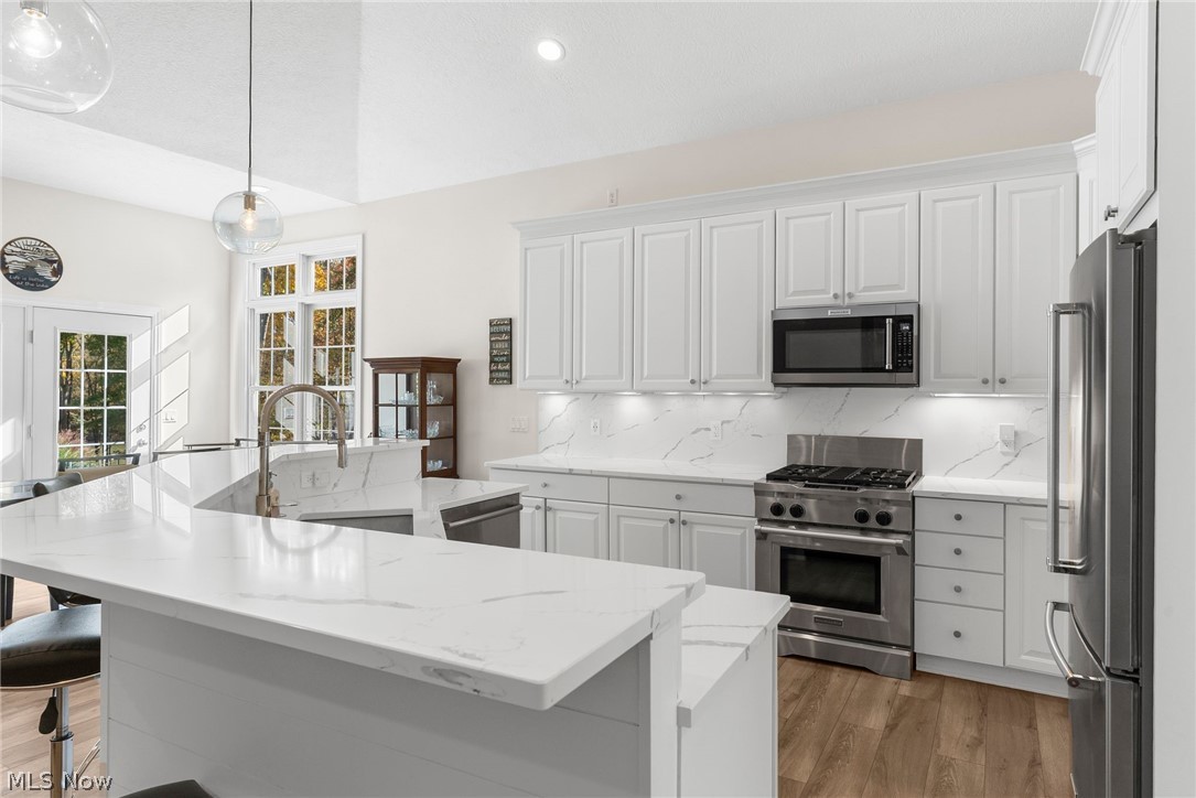 2235 S Mahoning Road Lake Milton OH 44429