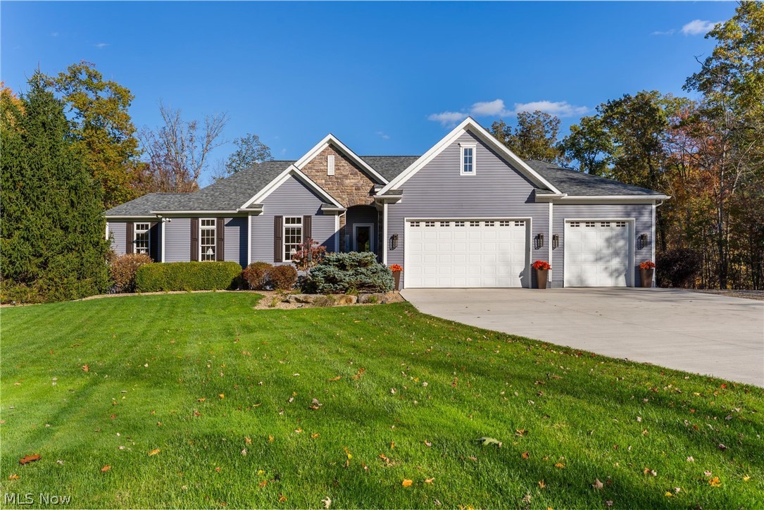 2235 S Mahoning Road Lake Milton OH 44429