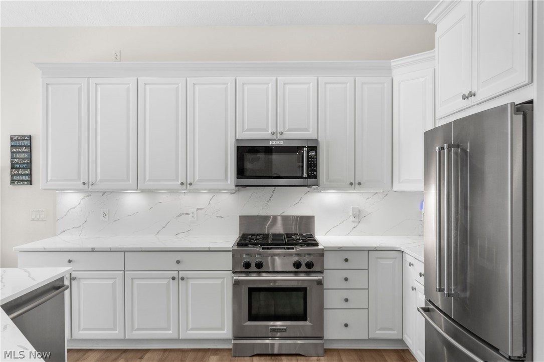2235 S Mahoning Road Lake Milton OH 44429