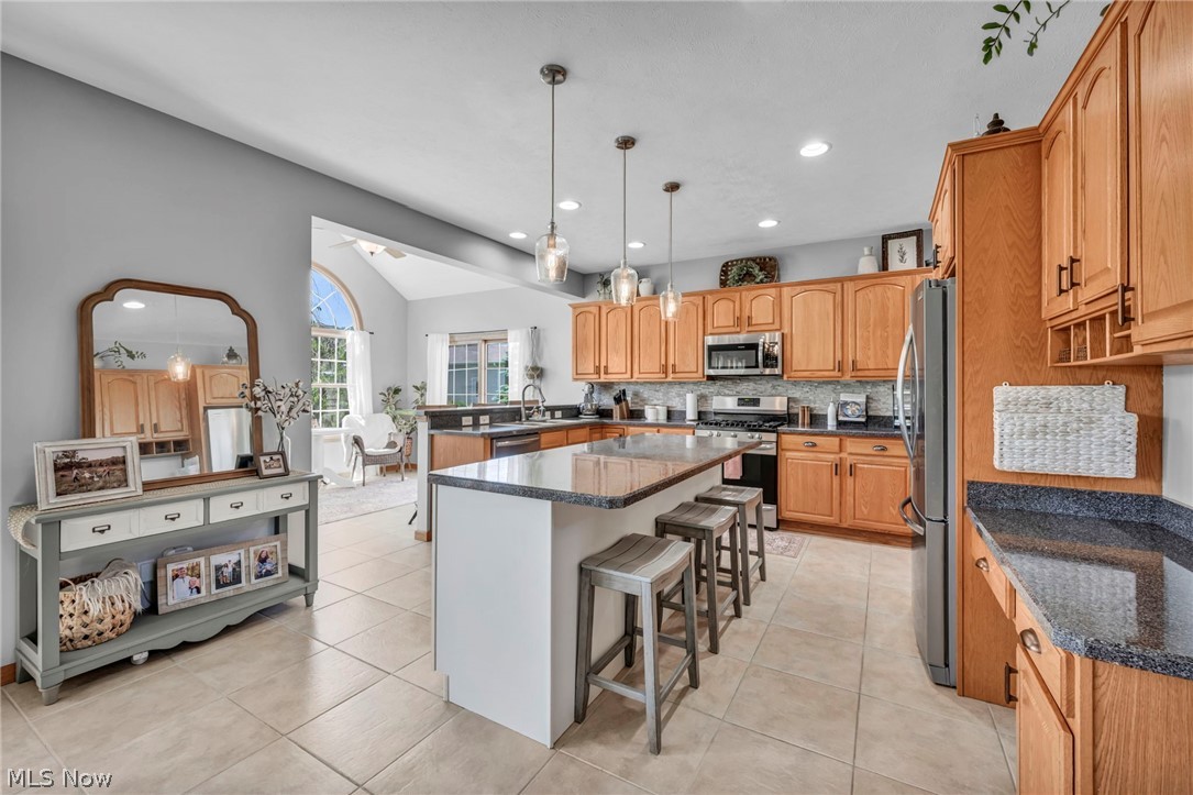 14353 Radcliffe Road Chardon OH 44024