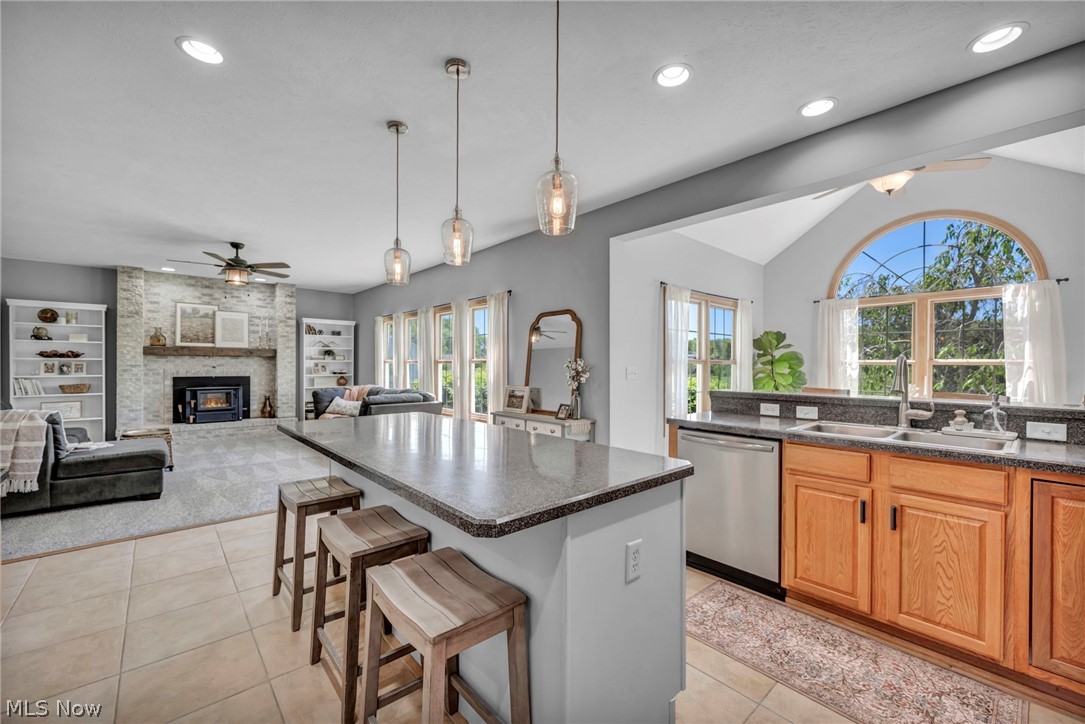 14353 Radcliffe Road Chardon OH 44024