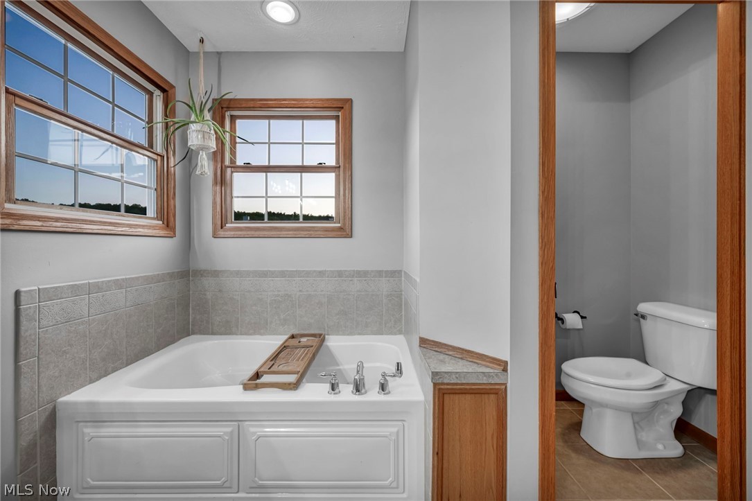 14353 Radcliffe Road Chardon OH 44024