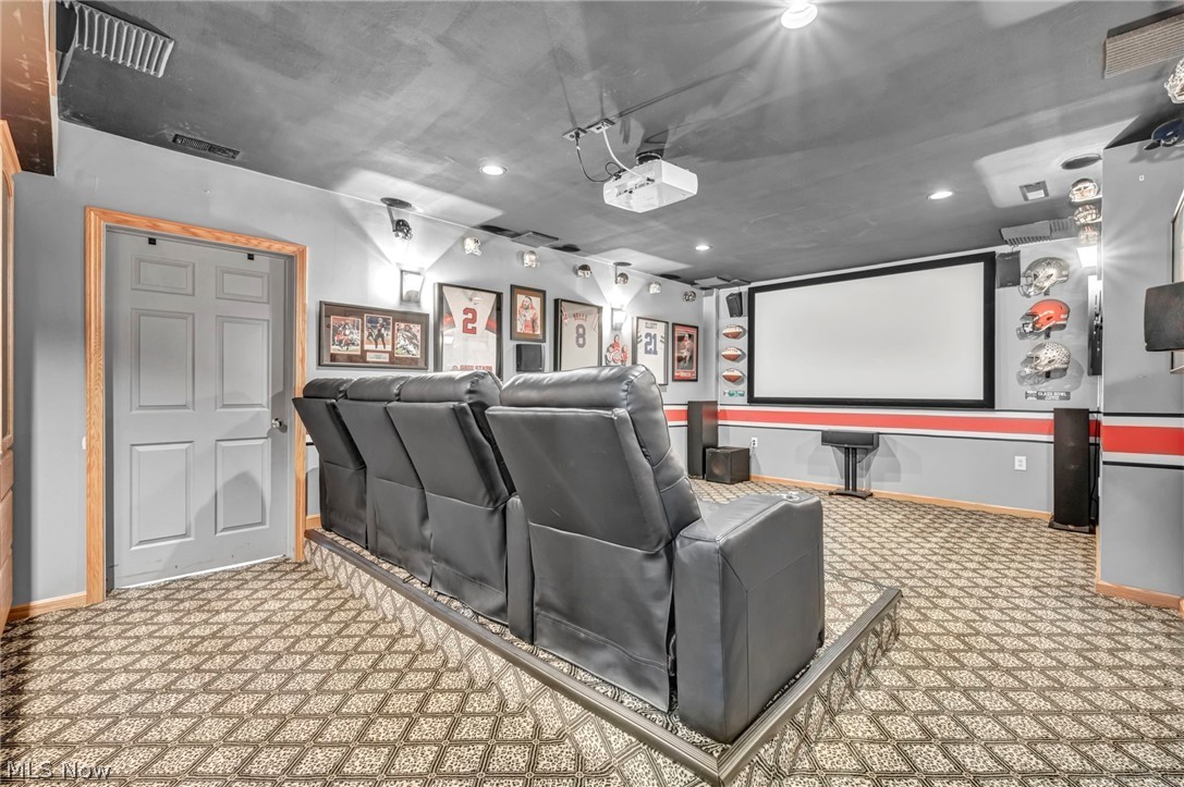 14353 Radcliffe Road Chardon OH 44024