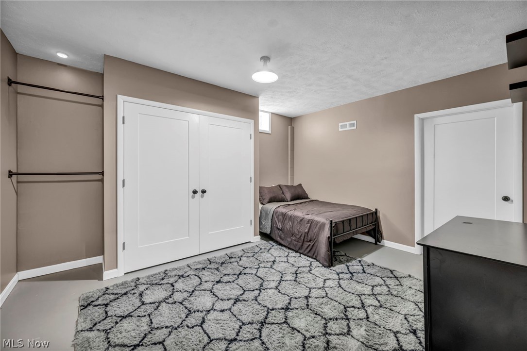 14353 Radcliffe Road Chardon OH 44024