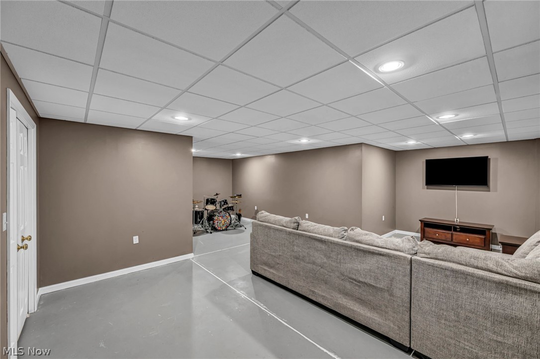 14353 Radcliffe Road Chardon OH 44024