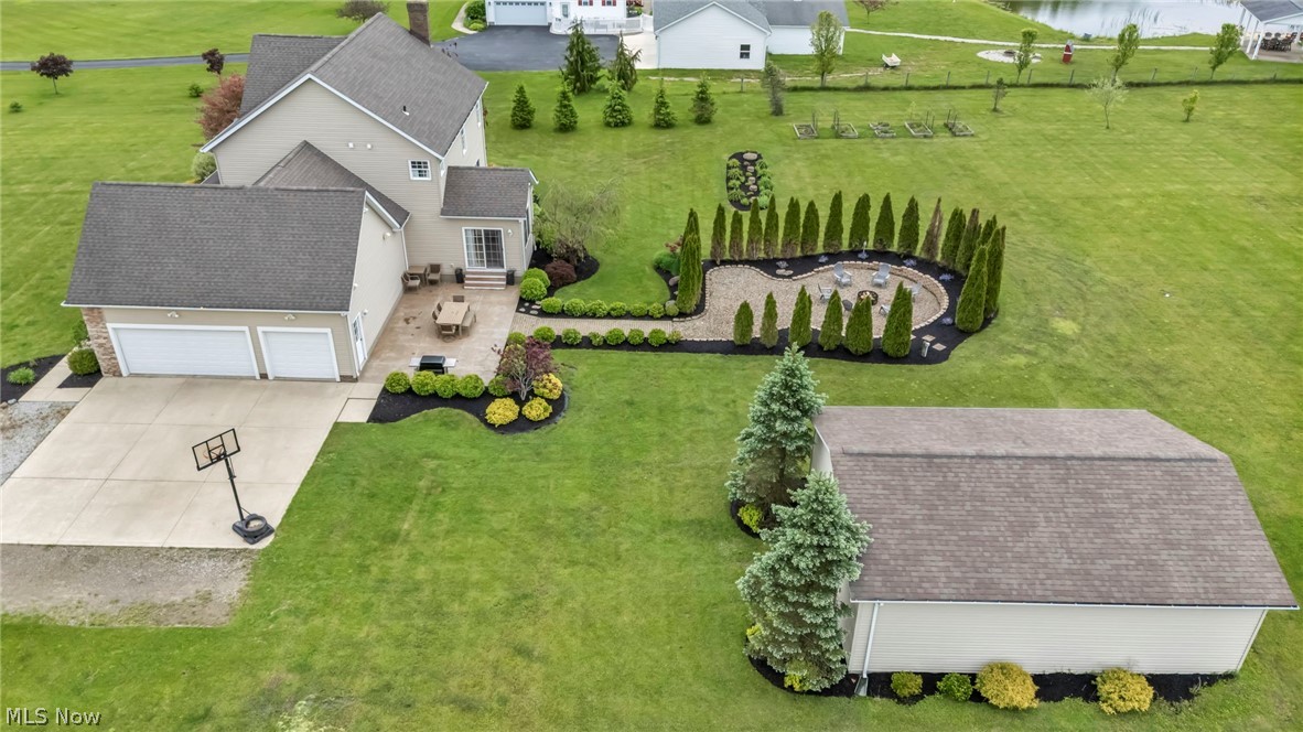 14353 Radcliffe Road Chardon OH 44024