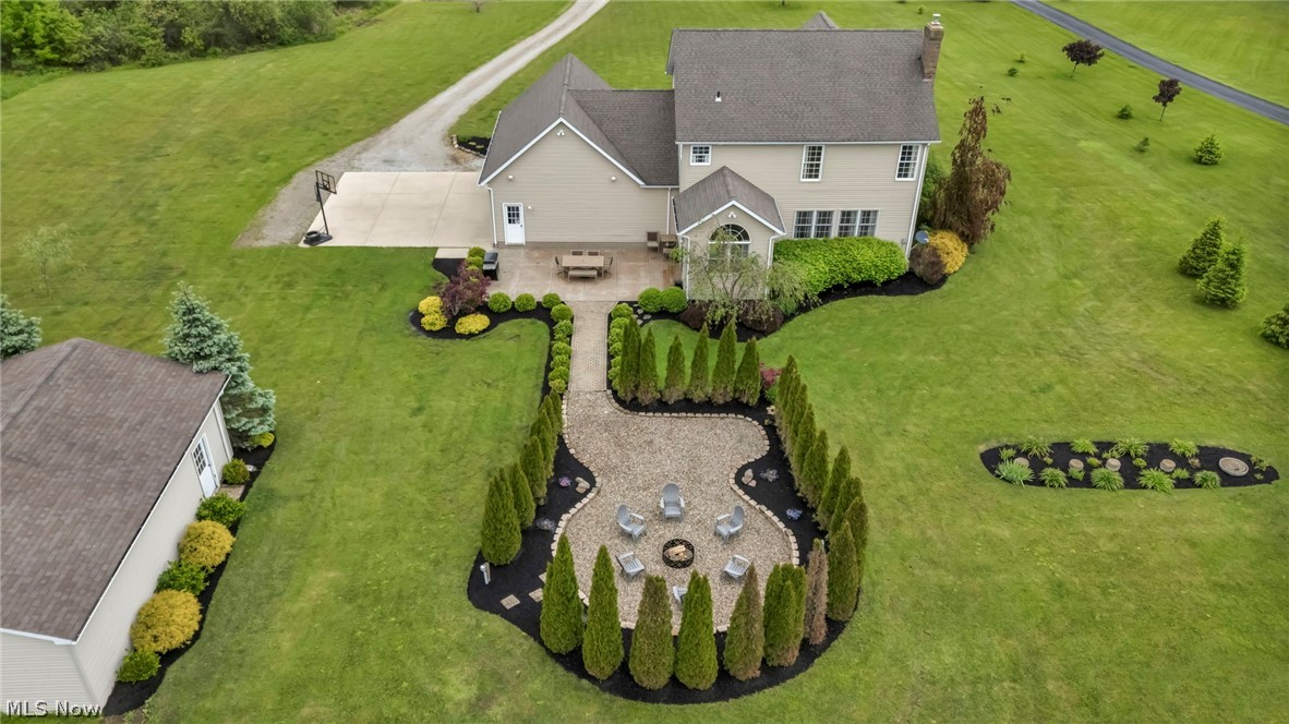 14353 Radcliffe Road Chardon OH 44024
