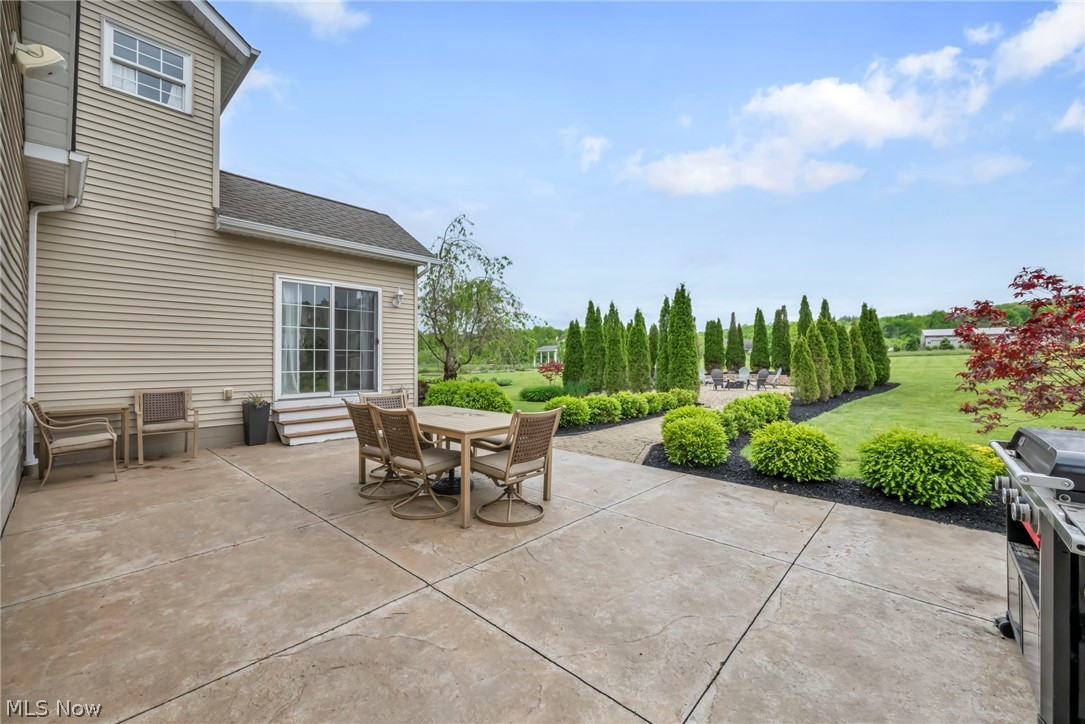14353 Radcliffe Road Chardon OH 44024
