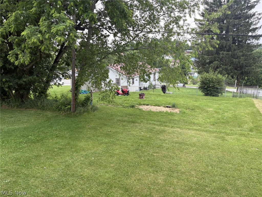 150 Orchard Street Wintersville OH 43953